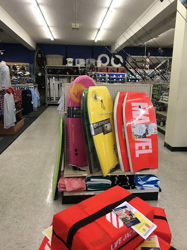 Marine Supply Store «West Marine», reviews and photos, 3905 W Cypress St, Tampa, FL 33607, USA