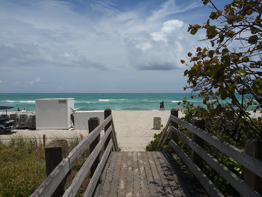 Shopping Mall «Fontainebleau Shops», reviews and photos, 4441 Collins Ave, Miami Beach, FL 33140, USA