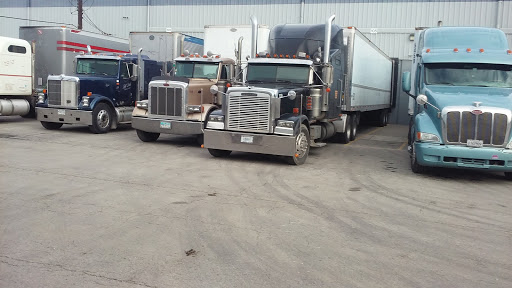 Shopping Mall «El Mercadito Mall», reviews and photos, 8011 E Washington St, Indianapolis, IN 46219, USA