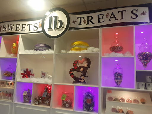 Pastry Shop «Luckhaus & Brubaker Sweets & Treats», reviews and photos, 1939 Maybank Hwy, Charleston, SC 29412, USA