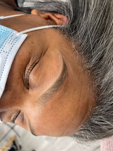 Beauty Salon «SD Luxuri Salon & Beauty Bar», reviews and photos, 602 Southside Commercial Pkwy, Jonesboro, GA 30236, USA