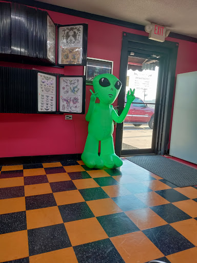 Tattoo Shop «123 East Coast Ink», reviews and photos, 4134 Calhoun Memorial Hwy, Easley, SC 29640, USA