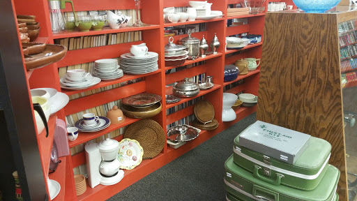 Used Book Store «Bookmans Ina Entertainment Exchange», reviews and photos, 3733 W Ina Rd, Tucson, AZ 85741, USA