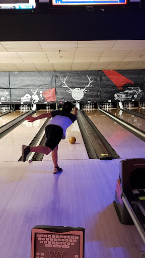 Bowling Alley «Brunswick Zone Kyrene Lanes», reviews and photos, 6225 W Chandler Blvd, Chandler, AZ 85226, USA