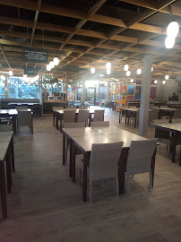 Atmosphère du Restaurant Cora Cafeteria à Saint-Jouan-des-Guérets - n°19