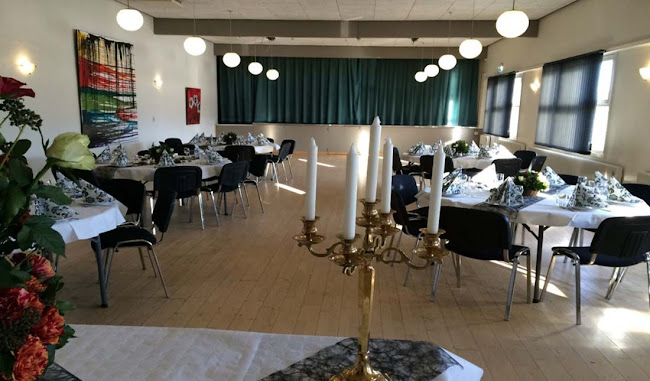 Anmeldelser af Fjelstrup Hallen i Haderslev - Sportskompleks