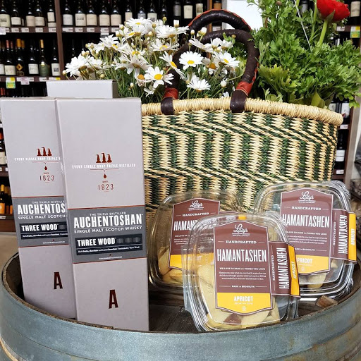 Grocery Store «Palace Market», reviews and photos, 11300 CA-1, Point Reyes Station, CA 94956, USA