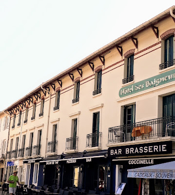 Résidence des Baigneurs à Cazaubon