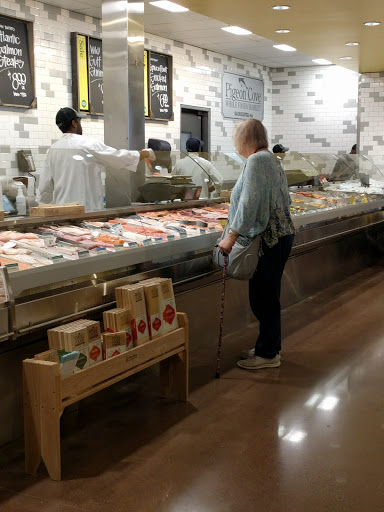 Shopping Mall «Fresh Pond Mall», reviews and photos, 545 Concord Ave #21, Cambridge, MA 02138, USA