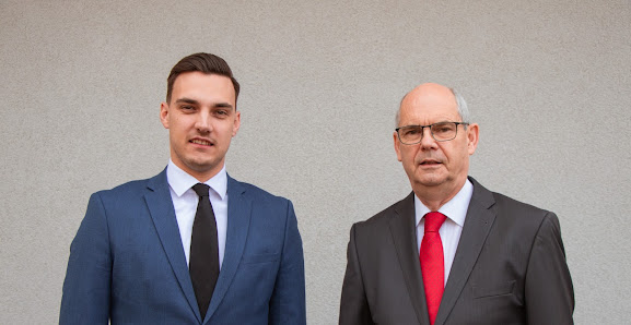 Rechtsanwalt Dr. Christian Strobl I Zivilrecht I Scheidungs- und Familienrecht I Erbrecht I Rechtsanwalt Hartberg Ferdinand-Leihs-Straße 5/1, 8230 Hartberg, Österreich