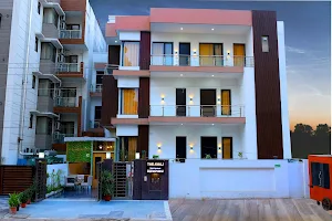 The Ayali Suites & Apartments image