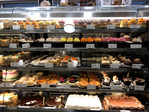 Grocery Store «Whole Foods Market», reviews and photos, 90 E Putnam Ave, Greenwich, CT 06830, USA