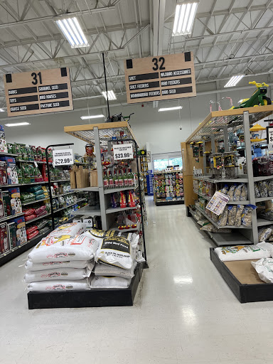 Animal Feed Store «Wilco Farm Store», reviews and photos, 3408 Hunt St NW, Gig Harbor, WA 98335, USA