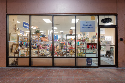 Thrift Store «ECA Thrift Shop», reviews and photos, 12451 116th Ave NE, Kirkland, WA 98034, USA