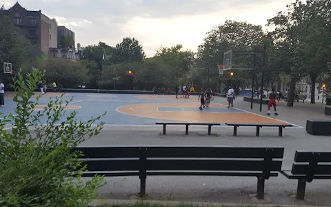 Brower Park image