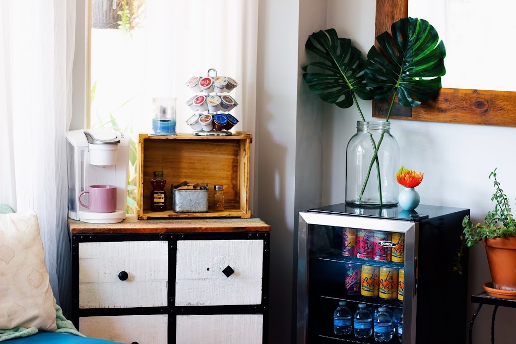 Roots Salon Studio Warner Robins, GA 31088 Services and Reviews