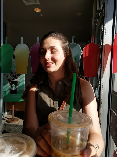 Coffee Shop «Starbucks», reviews and photos, 1922 Gateway Center Dr, Belvidere, IL 61008, USA