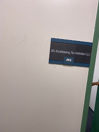 JKL Bookkeeping Tax Unlimited LLC - Photo 2 - Car repair in Honolulu, HI, Honolulu