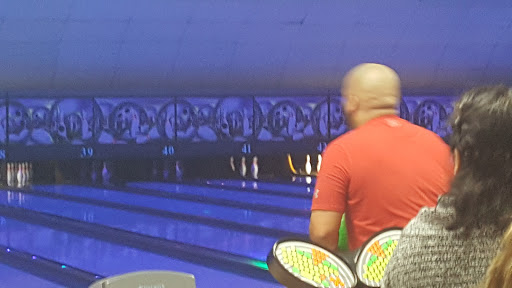 Bowling Alley «Orland Bowl - IL», reviews and photos, 8601 W 159th St, Orland Park, IL 60462, USA