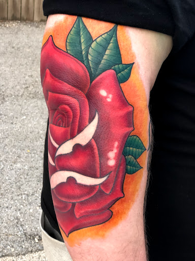 Tattoo Shop «Paign City Tattoo», reviews and photos, 104 W University Ave, Urbana, IL 61802, USA