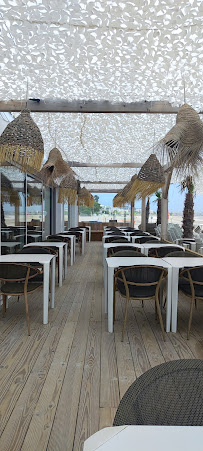 Atmosphère du Le B - Restaurant de plage à La Baule-Escoublac - n°13