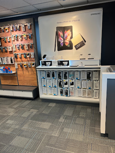 AT&T Store image 5