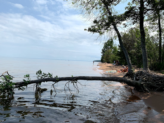 Friendly Valley Beach