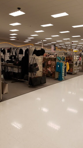 Department Store «Target», reviews and photos, 240 Market Dr, Elyria, OH 44035, USA
