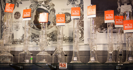 Tobacco Shop «Twisted Smoke Shop (J St)», reviews and photos, 3718 J St, Sacramento, CA 95816, USA