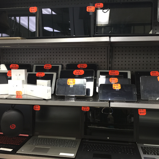 Pawn Shop «Classic Pawn & Jewelry», reviews and photos, 2720 W Broward Blvd, Fort Lauderdale, FL 33312, USA