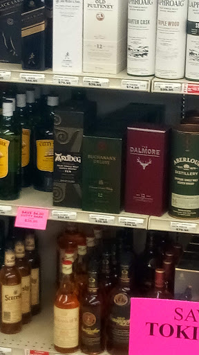 Liquor Store «Northgate Liquor Store», reviews and photos, 1408 Mohawk Blvd, Springfield, OR 97477, USA