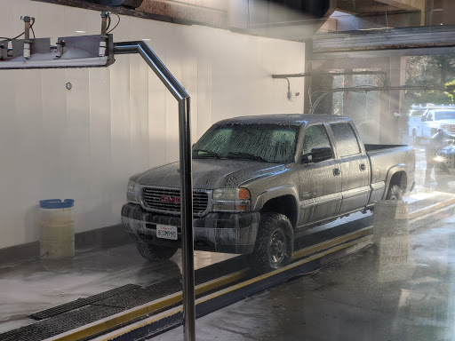 Car Wash «Janss Mall Touchless Car Wash», reviews and photos, 467 N Moorpark Rd, Thousand Oaks, CA 91360, USA
