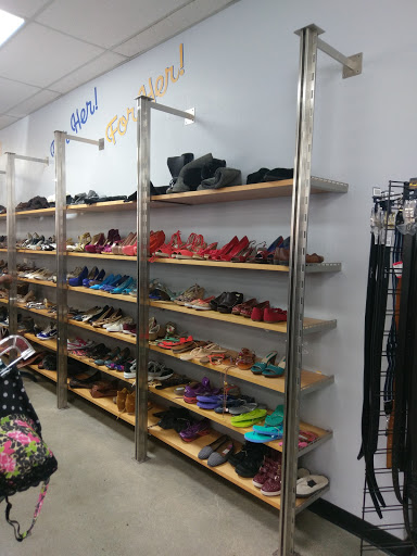 Thrift Store «Goodwill of Silicon Valley», reviews and photos, 151 E Washington Ave, Sunnyvale, CA 94086, USA