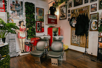TANTAN Barbershop à La Valette-du-Var