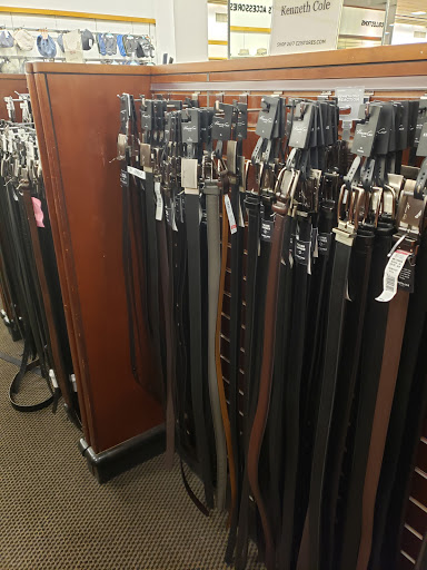 Department Store «Century 21 Department Store», reviews and photos, 1085 Old Country Rd, Westbury, NY 11590, USA