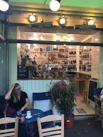 Atmosphère du Cafétéria Yorgaki cafe à Paris - n°8