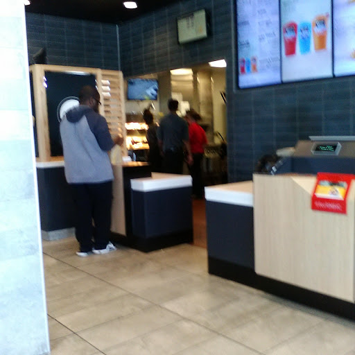 Shopping Mall «Hampton Plaza Shopping Center», reviews and photos, 4033 W Mercury Blvd, Hampton, VA 23666, USA