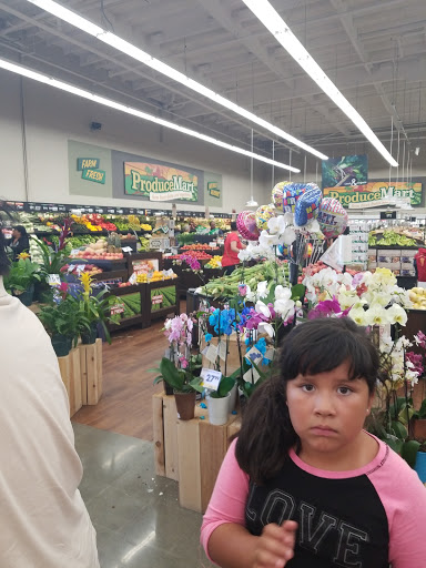 Grocery Store «Smart & Final Extra!», reviews and photos, 5775 Johnson Dr, Pleasanton, CA 94588, USA