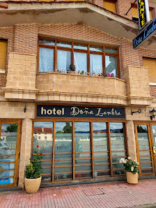 Hotel Doña Lambra N-234, Km, 2, 09613 Barbadillo del Mercado, Burgos, España