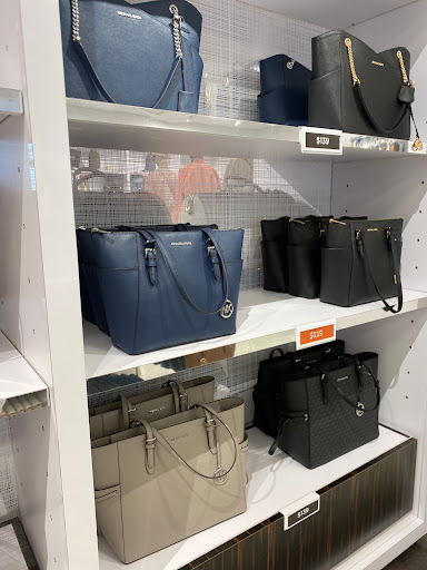 Fashion Accessories Store «Michael Kors», reviews and photos, 241 Fort Evans Rd NE #697, Leesburg, VA 20176, USA