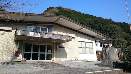 萩市立川上中学校