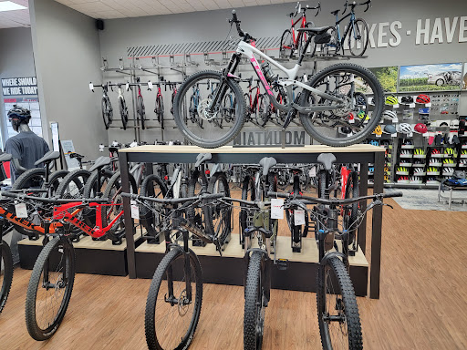 Bicycle Store «Trek Bicycle Store», reviews and photos, 3020 Wake Forest Rd, Raleigh, NC 27609, USA
