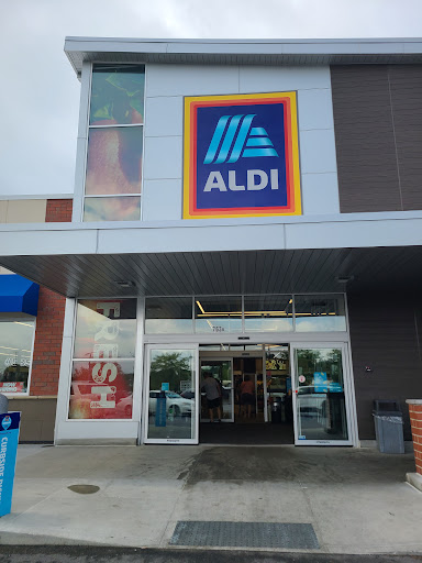 Supermarket «ALDI», reviews and photos, 176 Quaker Rd, Queensbury, NY 12804, USA