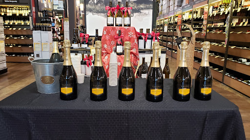 Wine Store «Total Wine & More», reviews and photos, 8280 S Tamiami Trail, Sarasota, FL 34238, USA