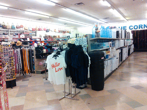 Dollar Store «Dollar Discount Center», reviews and photos, 2550 S Decatur Blvd, Las Vegas, NV 89102, USA