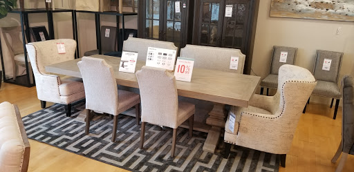 Furniture Store «American Signature Furniture», reviews and photos, 1972 Mt Zion Rd, Morrow, GA 30260, USA