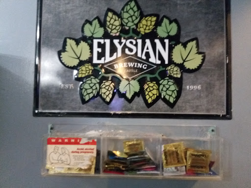 Night Club «Club Silverstone», reviews and photos, 739 St Helens Ave, Tacoma, WA 98402, USA