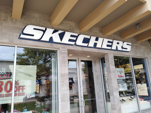 Shopping Mall «Cross County Shopping», reviews and photos, 8000 Mall Walk, Yonkers, NY 10704, USA