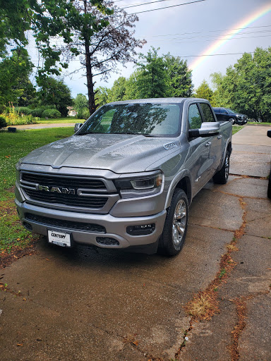 Car Dealer «Century Dodge Chrysler Jeep Ram», reviews and photos, 13500 Veterans Memorial Pkwy, Wentzville, MO 63385, USA