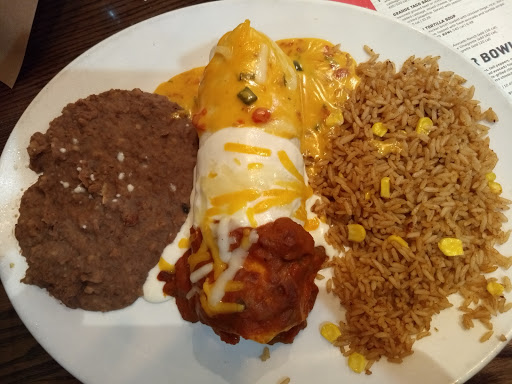 Shopping Mall «The Shops at Westshore», reviews and photos, 12331 James St, Holland, MI 49424, USA